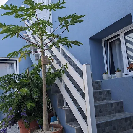 T2 Na Da - Yellow Door * Costa Nova